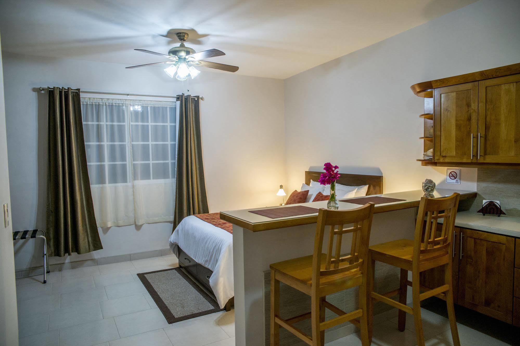 Bugambilias Suites Loreto  Exterior foto
